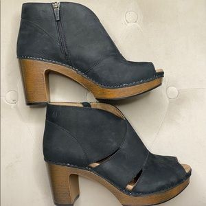 Brand new Dansko heels